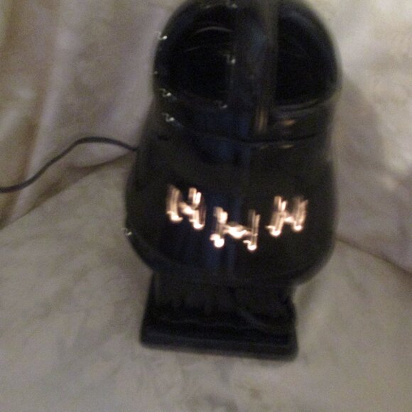Star Wars Darth Vader Scentsy Warmer **Limited Edition Retired, Like New - Picture 11 of 12